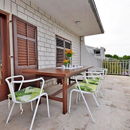 Apartment Jakov Donji Okrug  Bagian luar foto