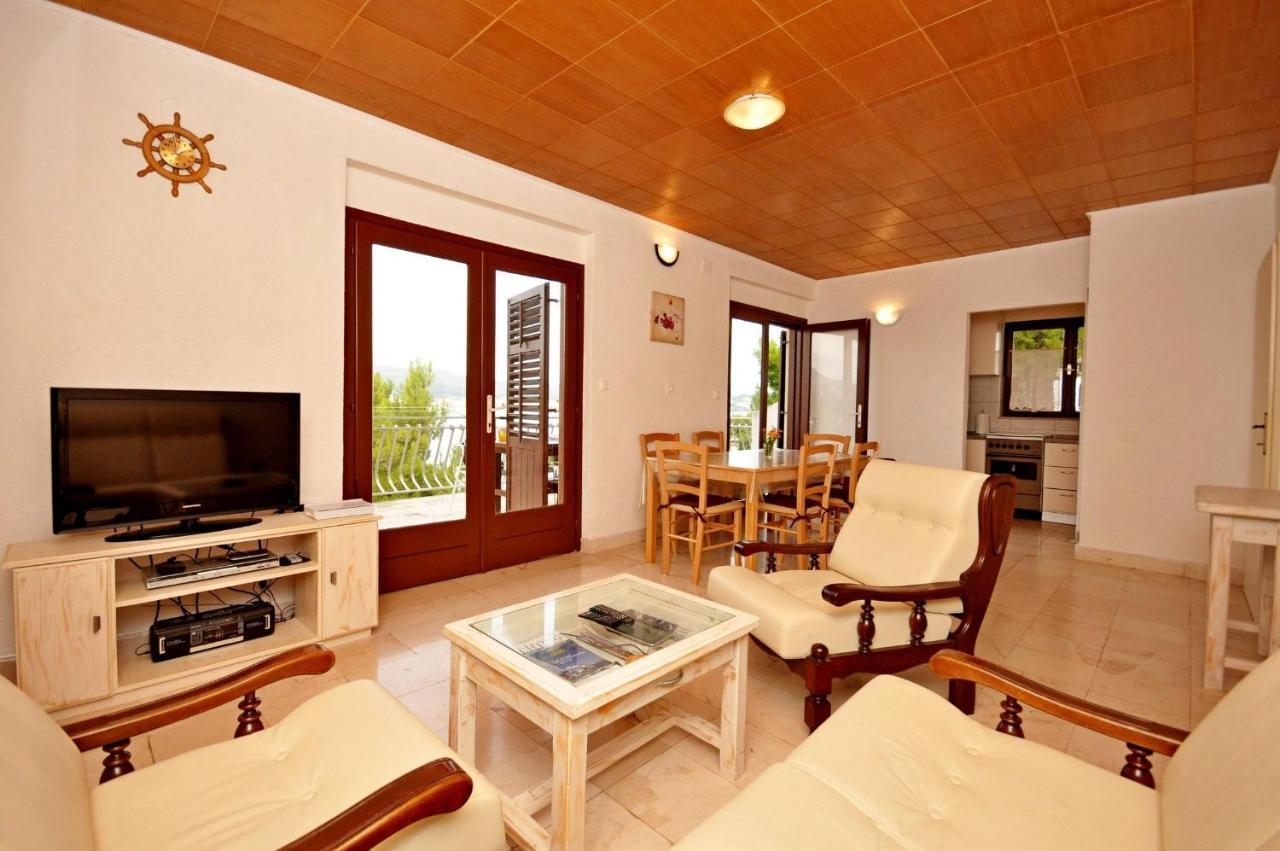 Apartment Jakov Donji Okrug  Bagian luar foto
